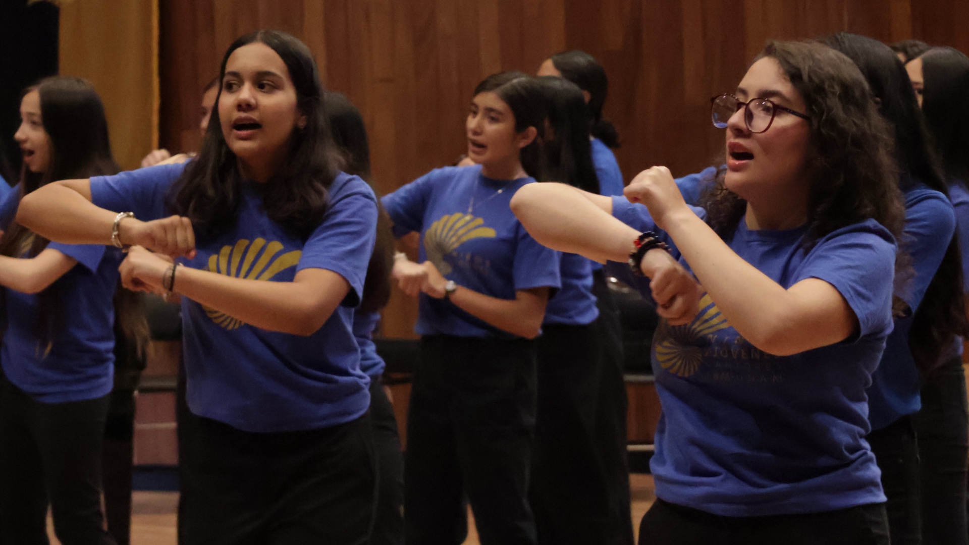 «El canto y sobre todo el canto coral es una actividad obligatoria para la vida»: Patricia Morales.